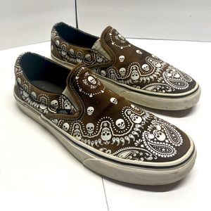 Vans Skull Slip Ons Sz 9